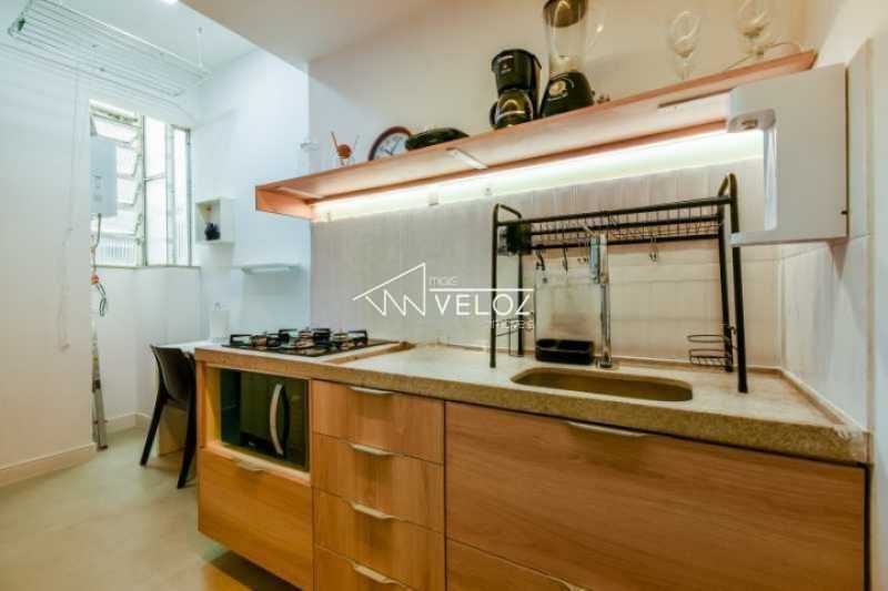 Apartamento à venda com 2 quartos, 75m² - Foto 16