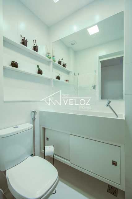 Apartamento à venda com 2 quartos, 75m² - Foto 23