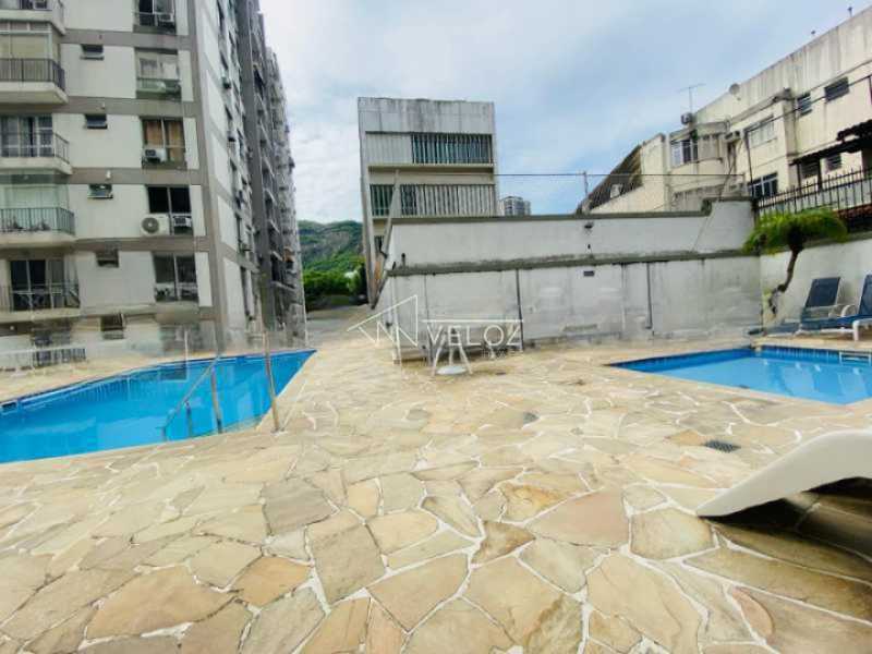 Apartamento à venda com 2 quartos, 66m² - Foto 6