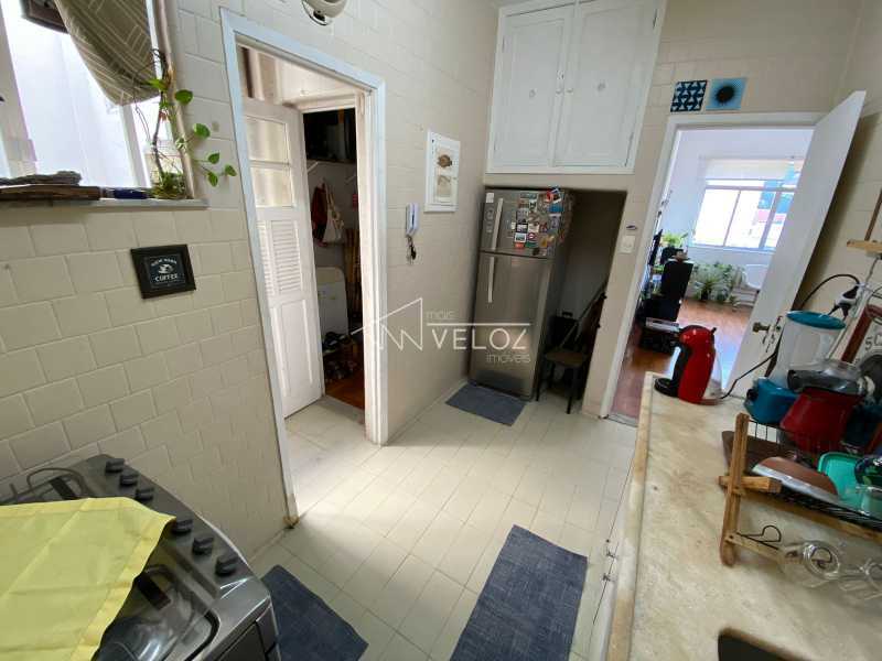 Apartamento à venda com 2 quartos, 72m² - Foto 22