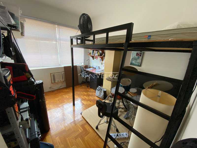 Apartamento à venda com 2 quartos, 72m² - Foto 10