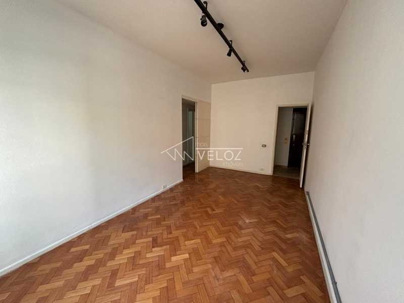 Apartamento à venda com 2 quartos, 74m² - Foto 14