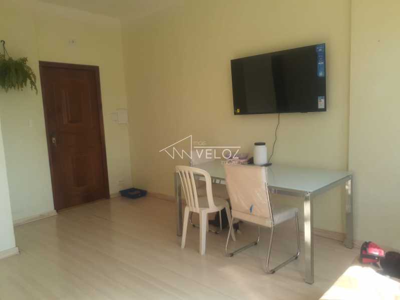 Apartamento à venda com 1 quarto, 48m² - Foto 7