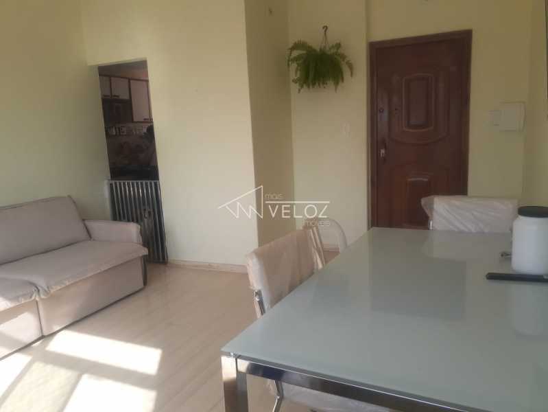 Apartamento à venda com 1 quarto, 48m² - Foto 10