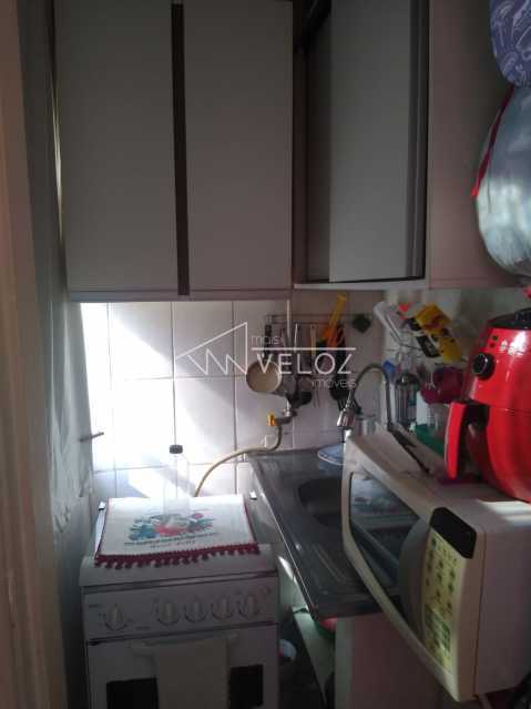 Apartamento à venda com 2 quartos, 45m² - Foto 18