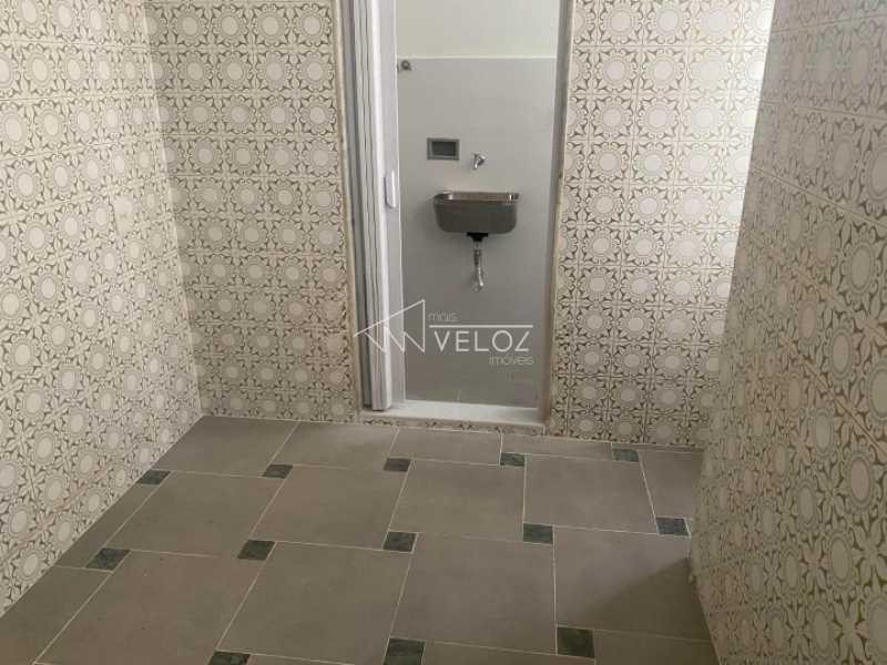 Apartamento à venda com 2 quartos, 65m² - Foto 5