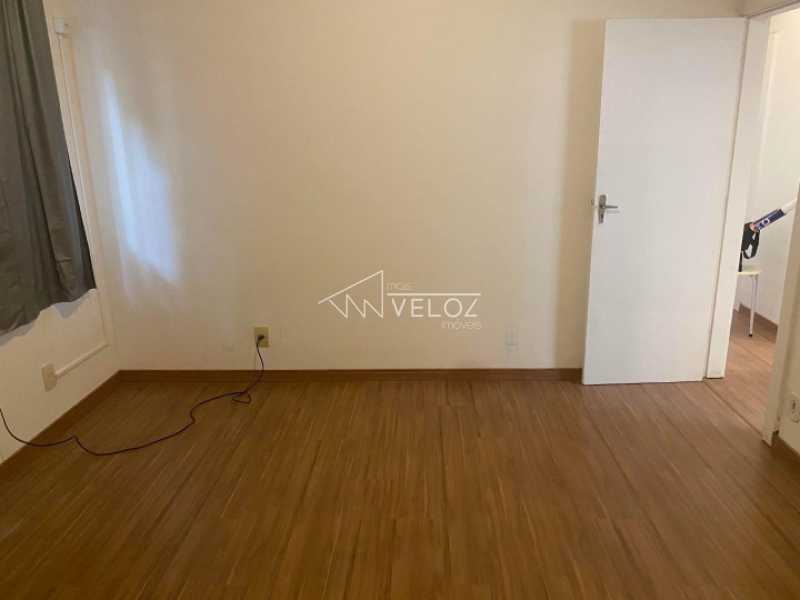 Apartamento à venda com 2 quartos, 65m² - Foto 7