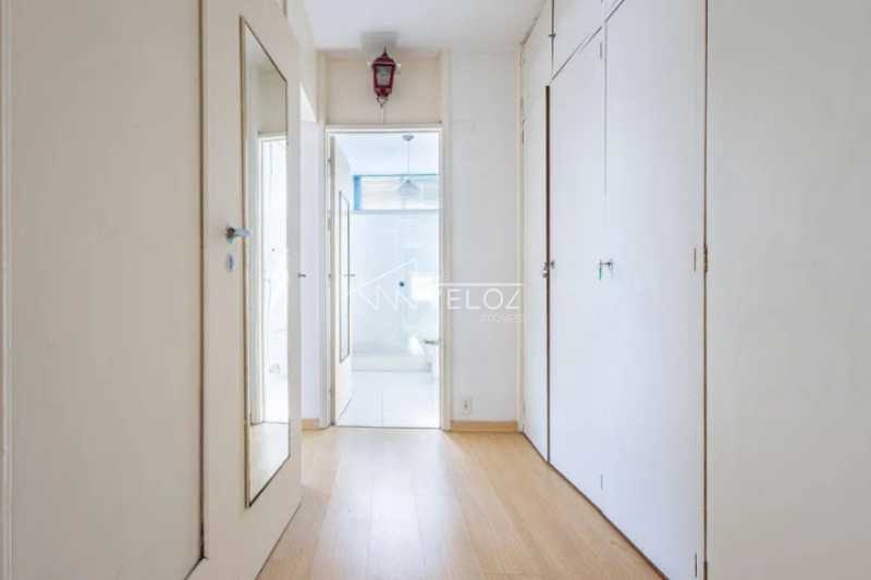 Apartamento à venda com 4 quartos, 242m² - Foto 16