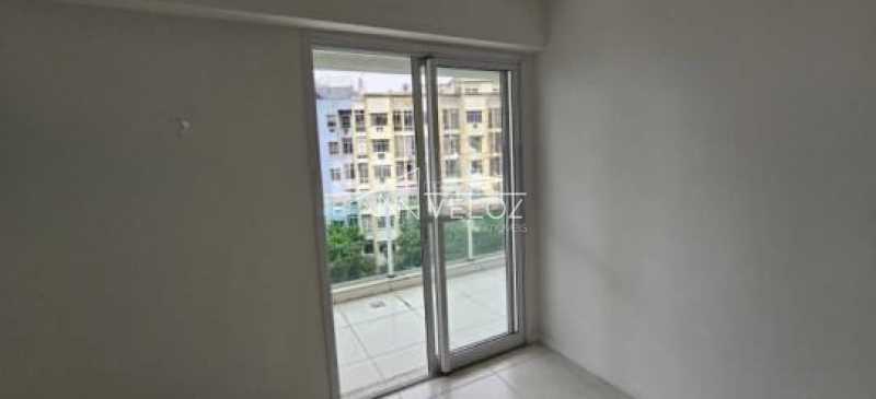 Apartamento à venda com 3 quartos, 94m² - Foto 20