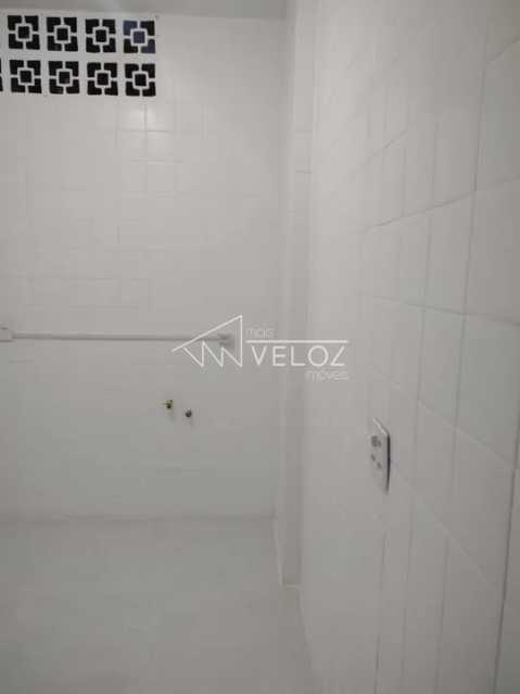 Apartamento à venda com 2 quartos, 45m² - Foto 14