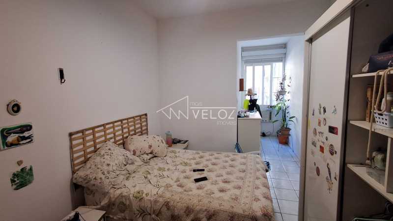 Apartamento à venda com 2 quartos, 75m² - Foto 4