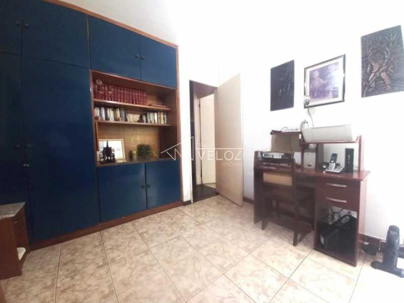 Apartamento à venda com 3 quartos, 162m² - Foto 8