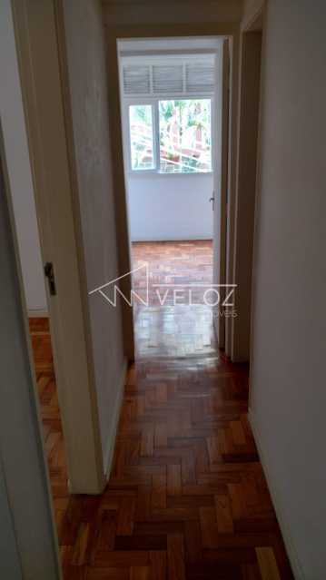 Apartamento à venda com 2 quartos, 61m² - Foto 4