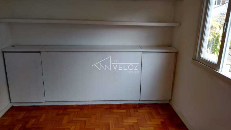 Apartamento à venda com 2 quartos, 61m² - Foto 3