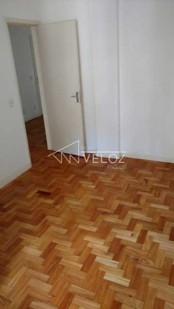 Apartamento à venda com 2 quartos, 61m² - Foto 1