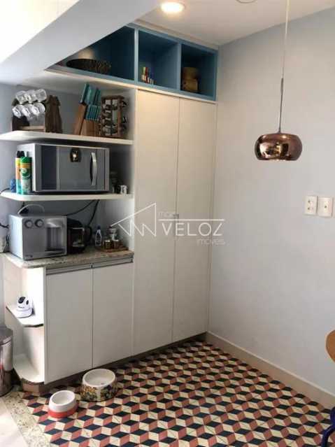 Apartamento à venda com 2 quartos, 75m² - Foto 11