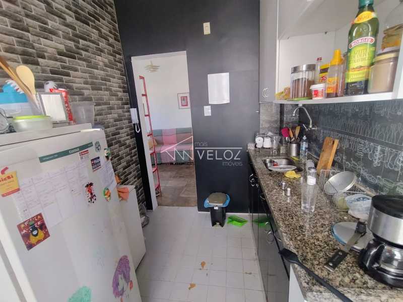 Apartamento à venda com 2 quartos, 59m² - Foto 12