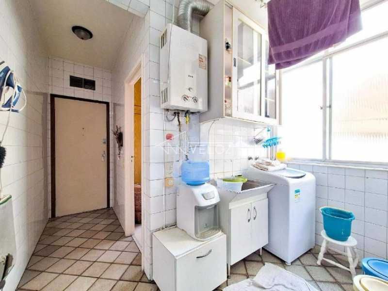 Apartamento à venda com 3 quartos, 135m² - Foto 10