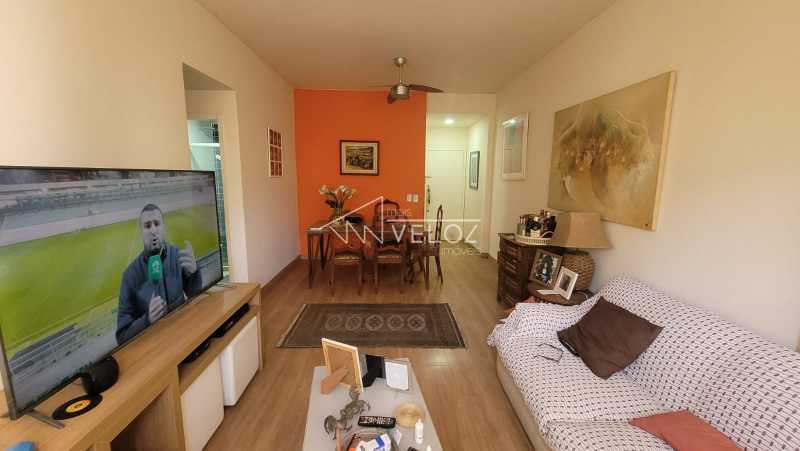 Apartamento à venda com 2 quartos, 86m² - Foto 2