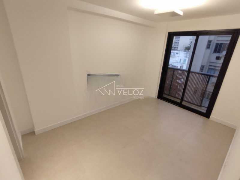 Apartamento à venda com 3 quartos, 107m² - Foto 19