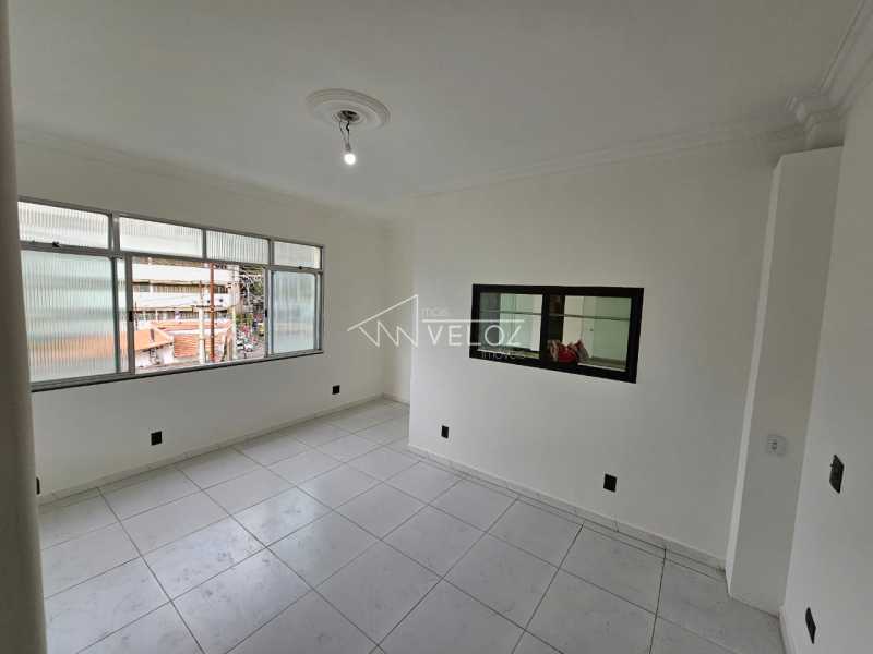 Apartamento à venda com 3 quartos, 79m² - Foto 1