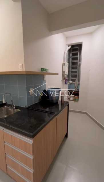 Apartamento à venda com 2 quartos, 67m² - Foto 3