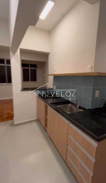 Apartamento à venda com 2 quartos, 67m² - Foto 6