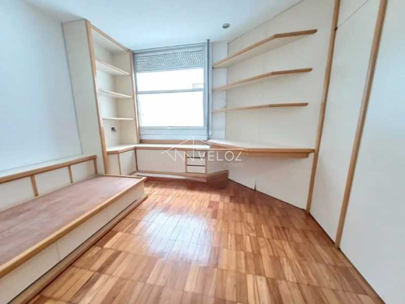 Apartamento à venda com 3 quartos, 155m² - Foto 10