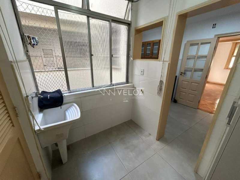 Apartamento à venda com 2 quartos, 82m² - Foto 9