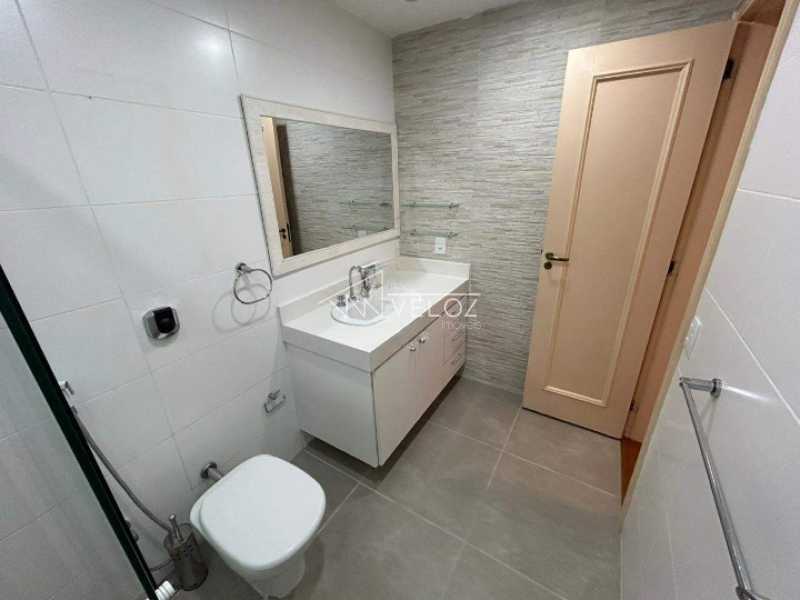 Apartamento à venda com 2 quartos, 82m² - Foto 13