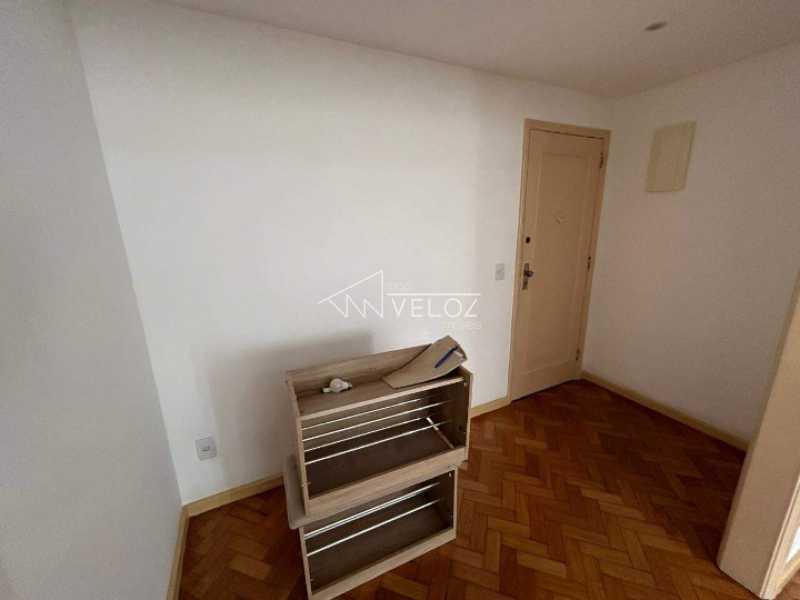 Apartamento à venda com 2 quartos, 82m² - Foto 18