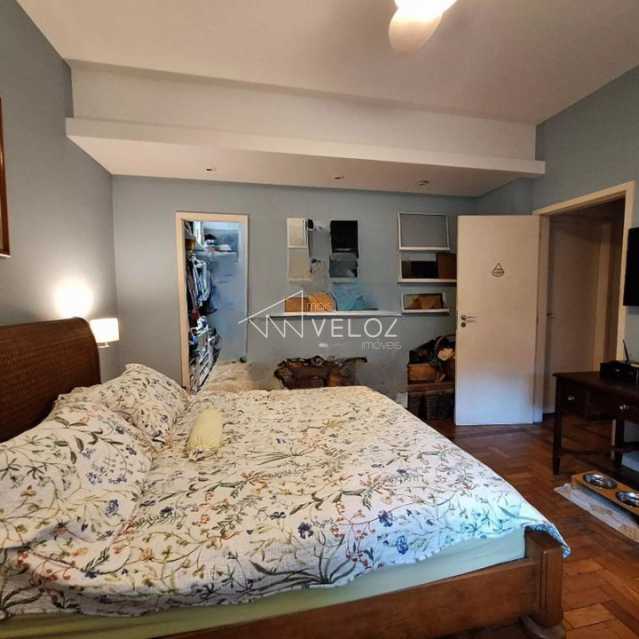 Apartamento à venda com 3 quartos, 180m² - Foto 8