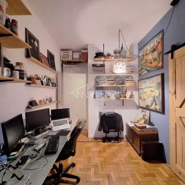 Apartamento à venda com 3 quartos, 180m² - Foto 19