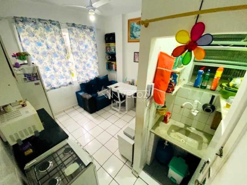 Kitnet e Studio à venda com 1 quarto, 29m² - Foto 1