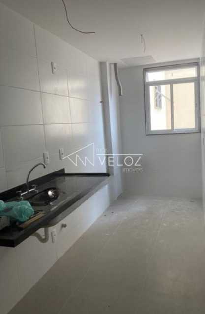 Apartamento à venda com 2 quartos, 67m² - Foto 5