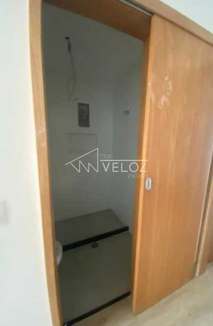 Apartamento à venda com 2 quartos, 67m² - Foto 10