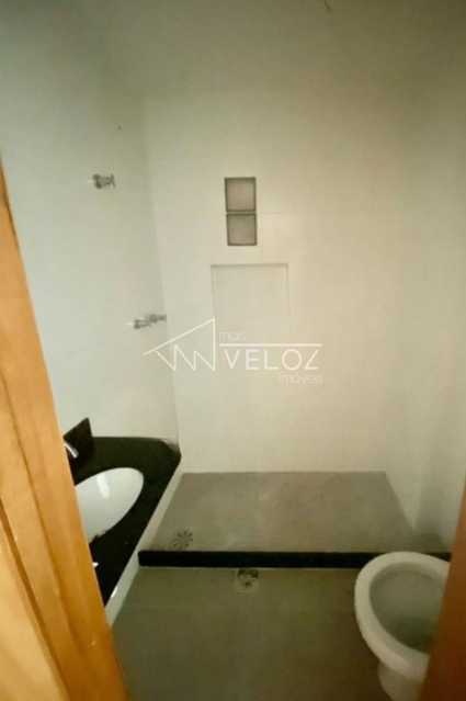 Apartamento à venda com 2 quartos, 67m² - Foto 12