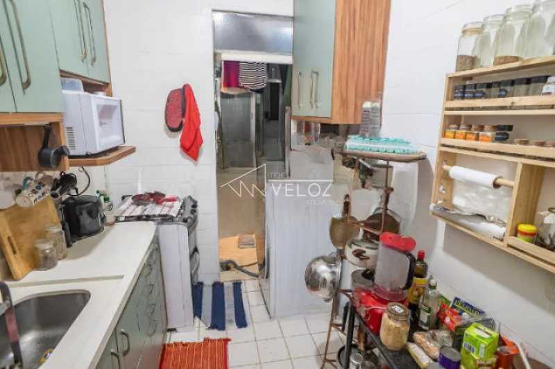 Apartamento à venda com 2 quartos, 80m² - Foto 8