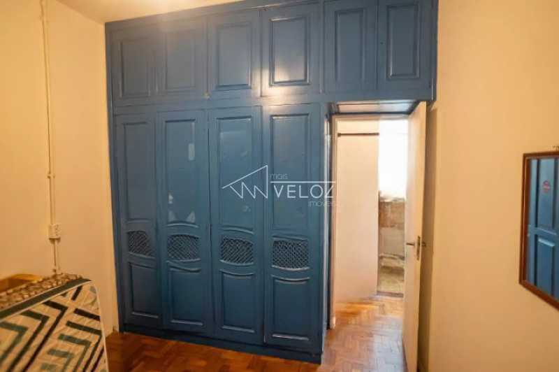 Apartamento à venda com 2 quartos, 80m² - Foto 11