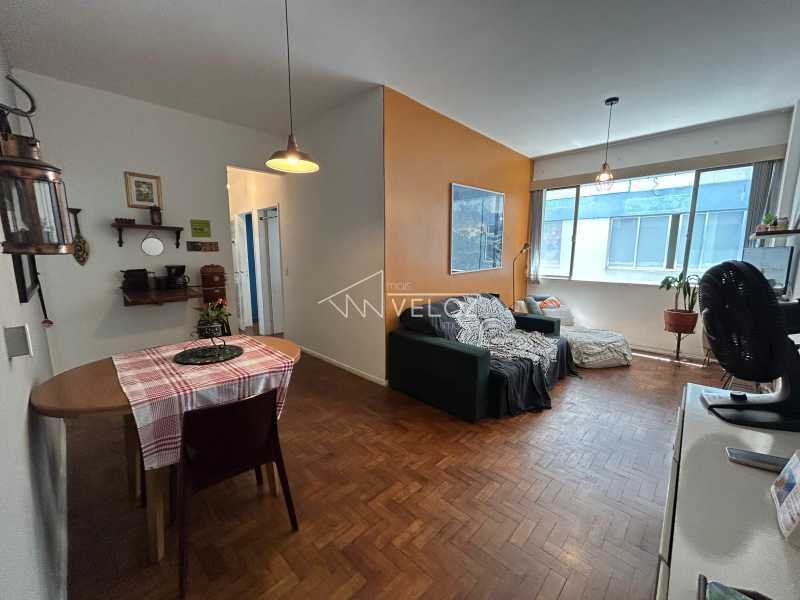 Apartamento à venda com 2 quartos, 80m² - Foto 1