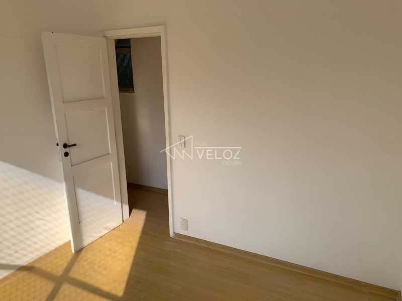 Apartamento à venda com 2 quartos, 76m² - Foto 7