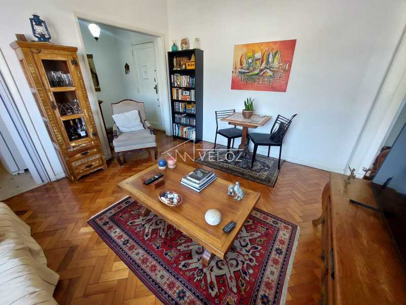 Apartamento à venda com 2 quartos, 70m² - Foto 5