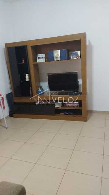 Apartamento à venda com 1 quarto, 38m² - Foto 3