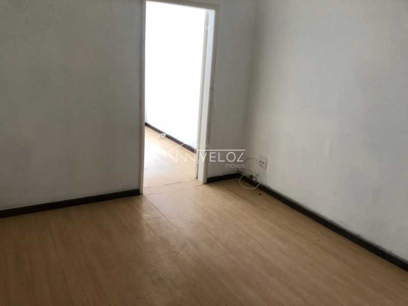 Apartamento à venda com 1 quarto, 32m² - Foto 4