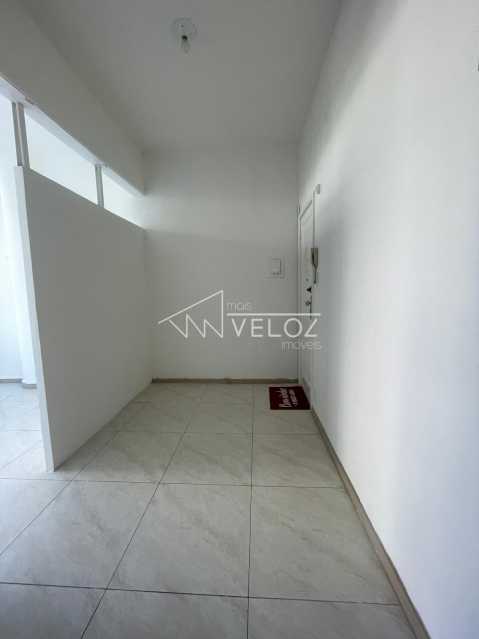 Apartamento à venda com 1 quarto, 35m² - Foto 1