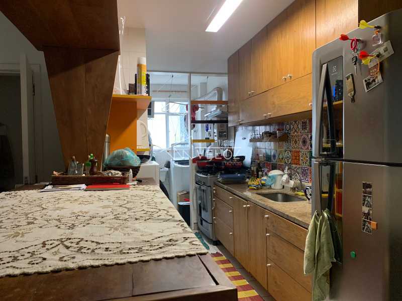 Apartamento à venda com 2 quartos, 108m² - Foto 7