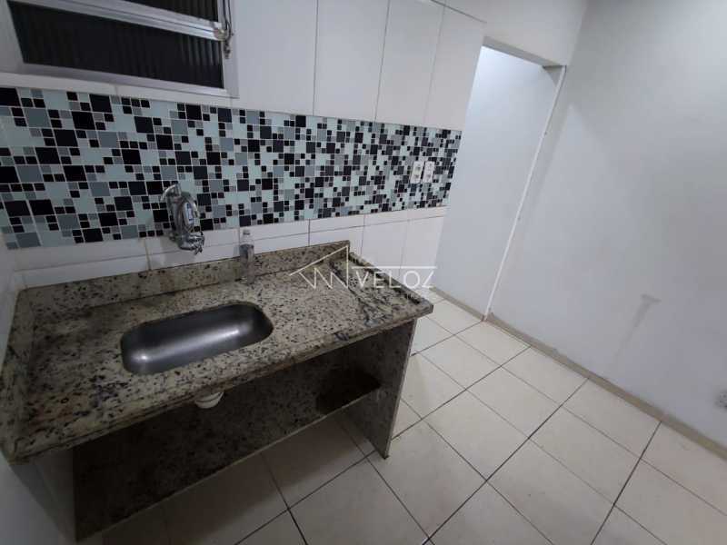 Apartamento à venda com 2 quartos, 41m² - Foto 13