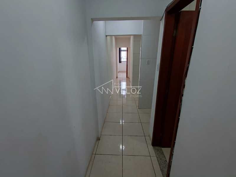 Apartamento à venda com 2 quartos, 41m² - Foto 22