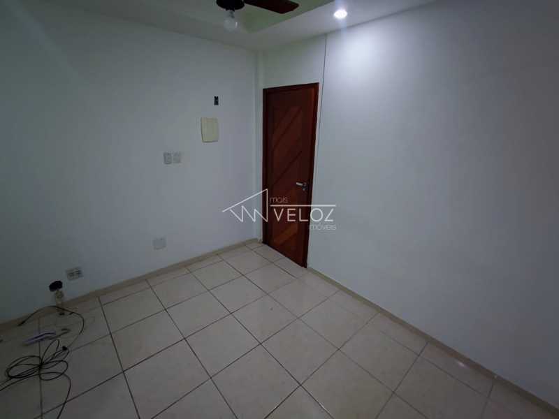 Apartamento à venda com 2 quartos, 41m² - Foto 19