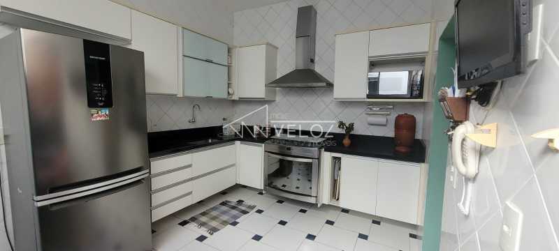 Apartamento à venda com 3 quartos, 93m² - Foto 16